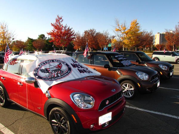 Fellow Countryman and great view with Fall colors. Also reflects amazing organization of Beltway run.