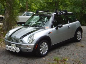 rally spots and roof rack.JPG